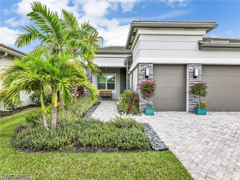 3 bedroom SingleFamilyResidence at 12239 Bonnet Dr, Valencia Trails, Naples — photo 2