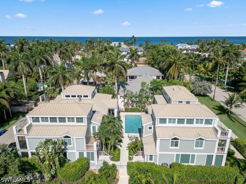 3 bedroom Condominium at 640 2nd St S 2, Windward Cay, Naples — photo 2