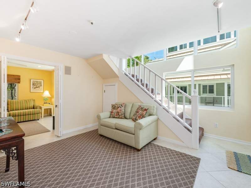 3 bedroom Condominium at 640 2nd St S 2, Windward Cay, Naples — photo 4