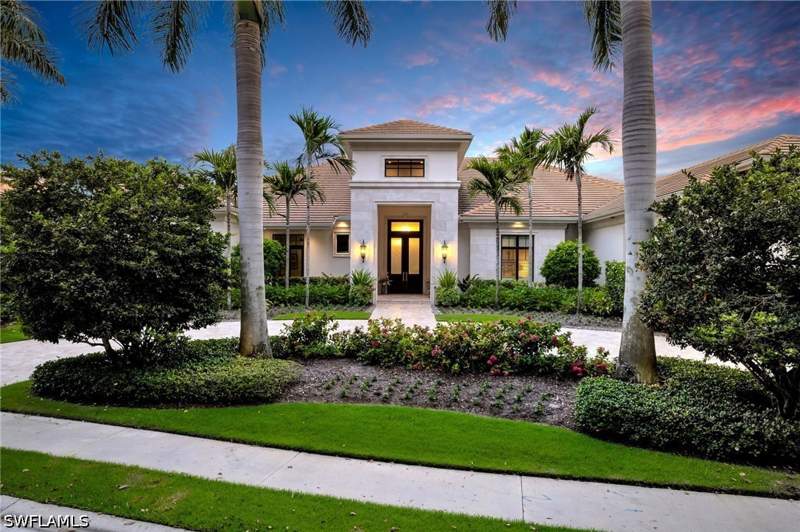 6 bedroom SingleFamilyResidence at 385 Colony Dr, Bay Colony Shores, Naples — photo 2