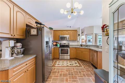 3315 NW 14th St, Cape Coral FL - photo 9 of 36