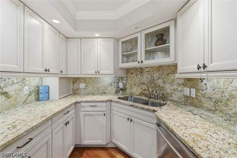 4001 Gulf Shore Blvd N 1205, Naples FL - photo 13 of 42