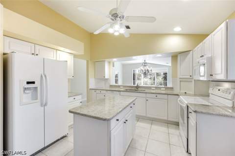 6210 Reserve Cir 504, Naples FL - photo 7 of 20
