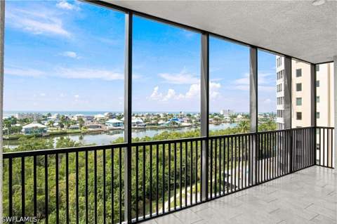 4142 Bay Beach Ln 705, Fort Myers Beach FL - photo 10 of 40