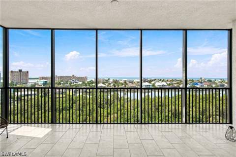 4142 Bay Beach Ln 705, Fort Myers Beach FL - photo 12 of 40