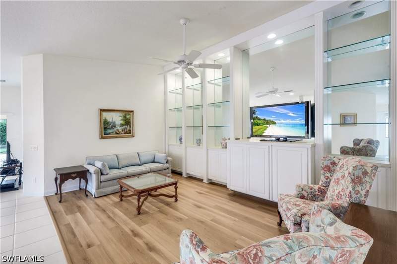 2 bedroom Attached at 4892 Lasqueti Way, Island Walk, Naples — photo 4