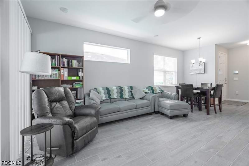 2 bedroom Attached at 1127 S Town And River Dr, Riverside Avenue Villas, Fort Myers — photo 5