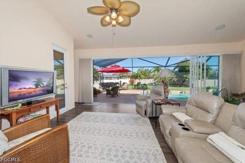 2529 Gleason Pkwy, Cape Coral FL - photo 7 of 26