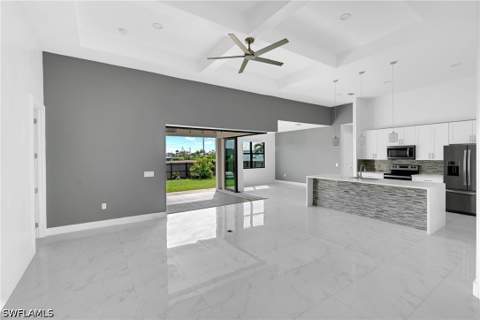 113 NW 38 Pl, Cape Coral FL - photo 10 of 44