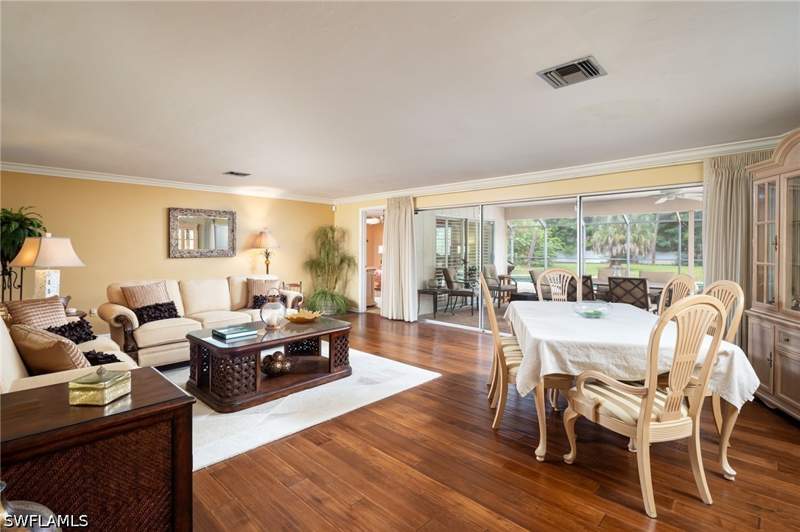 4 bedroom SingleFamilyResidence at 458 Ridge Dr, Pine Ridge, Naples — photo 2