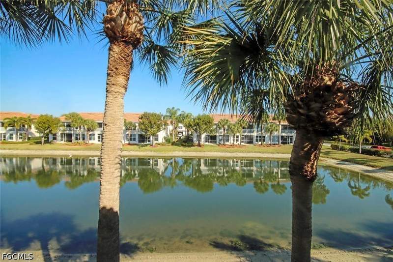 2 bedroom Condominium at 11621 Navarro Way 1905, Sabal Pointe, Fort Myers — photo 3
