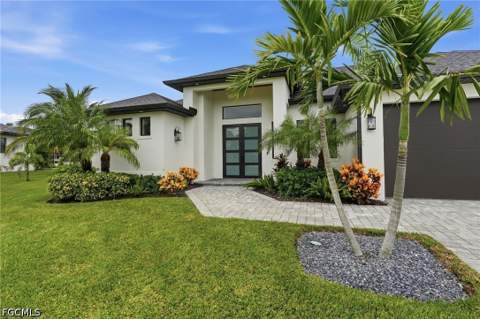 2501 SW 28th Ter, Cape Coral FL - photo 7 of 63