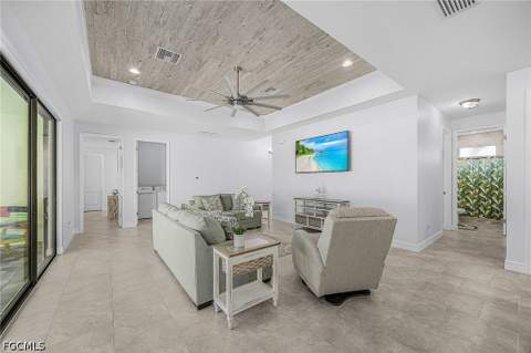 1703 SW 12th Ter, Cape Coral FL - photo 12 of 39
