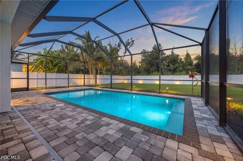 3 bedroom SingleFamilyResidence at 1703 SW 12th Ter, Cape Coral, Cape Coral — photo 2