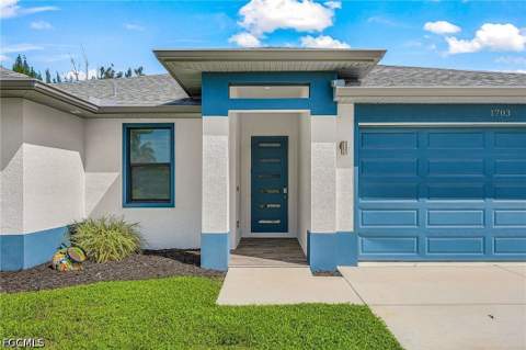 1703 SW 12th Ter, Cape Coral FL - photo 7 of 39