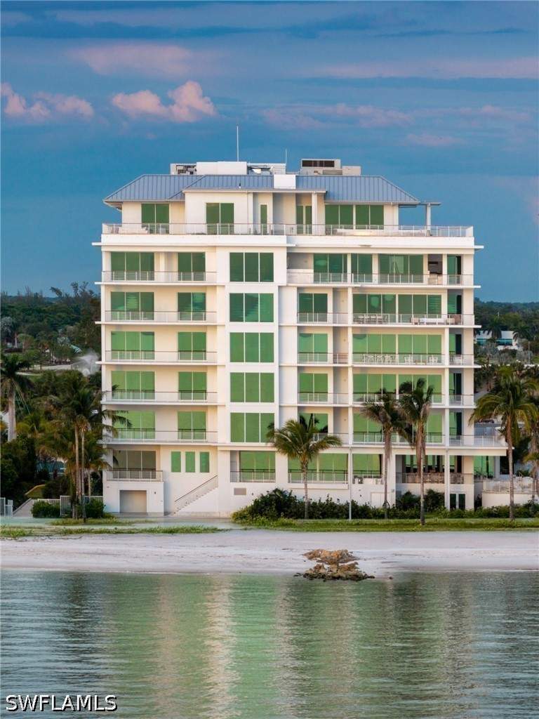 4 bedroom Condominium at 901 Gulf Shore Blvd N C-502, Naples Beach Club Bldg C, Naples — photo 2