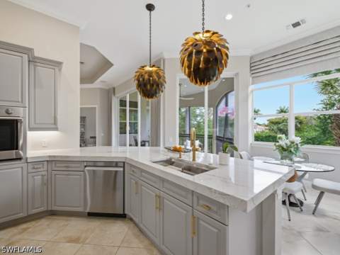 28511 Calabria Ct 202, Naples FL - photo 12 of 44
