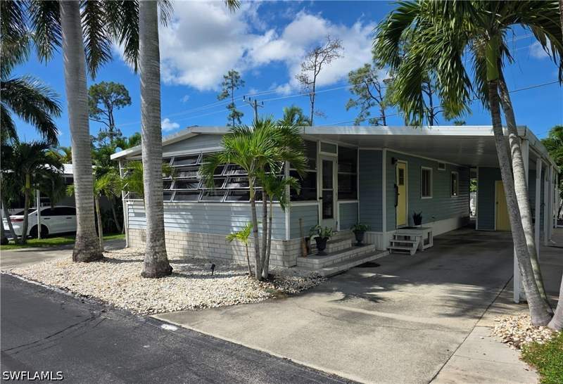 2 bedroom ManufacturedHome at 9 Navajo Trl, Hitching Post Mobile Home Park, Naples — photo 3