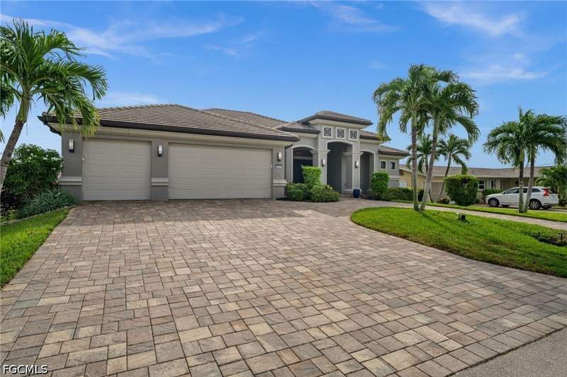 4 bedroom SingleFamilyResidence at 5337 Cortez Ct, Cape Coral, Cape Coral — photo 4