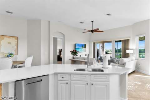 1286 Rialto Way 9-202, Naples FL - photo 7 of 49