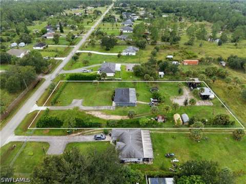 2735 29th Ave NE, Naples FL - photo 7 of 39