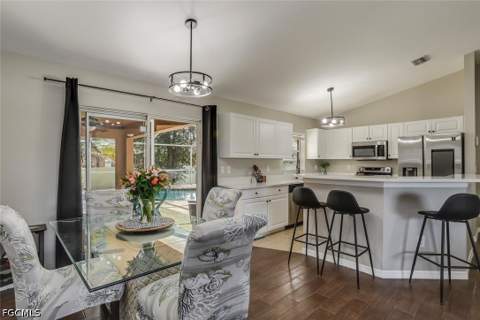 2241 NW 2nd Ave, Cape Coral FL - photo 6 of 25