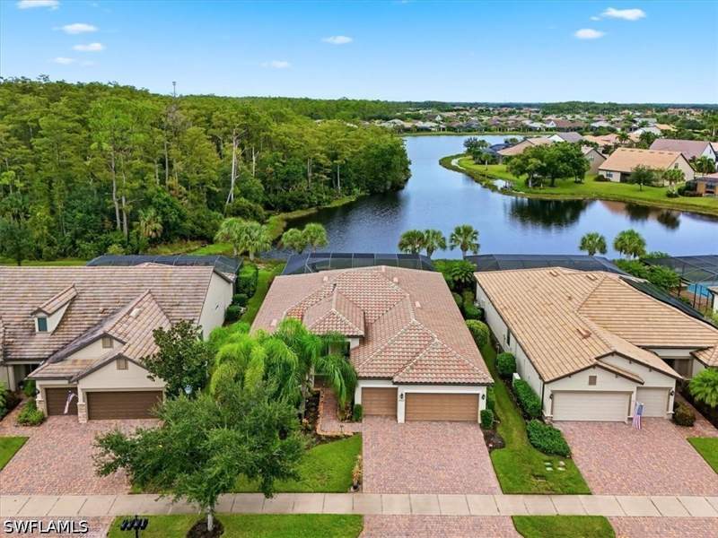 3 bedroom SingleFamilyResidence at 11030 Castlereagh St, Bridgetown, Fort Myers — photo 3