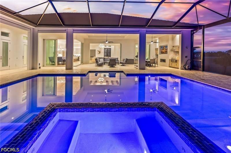 4 bedroom SingleFamilyResidence at 15861 Hampton View Ct, Devonwood, Fort Myers — photo 2
