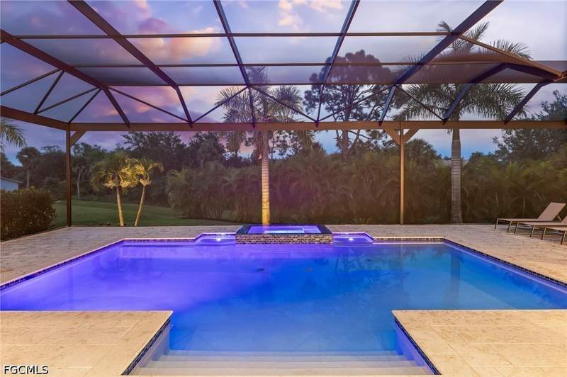 4 bedroom SingleFamilyResidence at 15861 Hampton View Ct, Devonwood, Fort Myers — photo 4