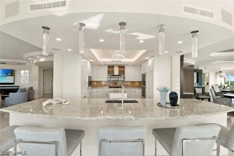 13665 Vanderbilt Dr 701, Naples FL - photo 12 of 43