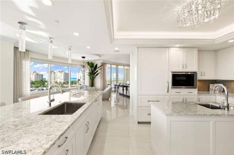 13665 Vanderbilt Dr 701, Naples FL - photo 17 of 43