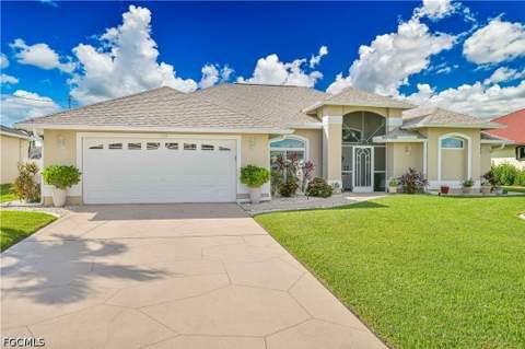 1114 SE 21st Ter, Cape Coral FL - photo 8 of 42
