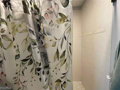 3801 SE 10th Ave, Cape Coral FL - photo 7 of 12