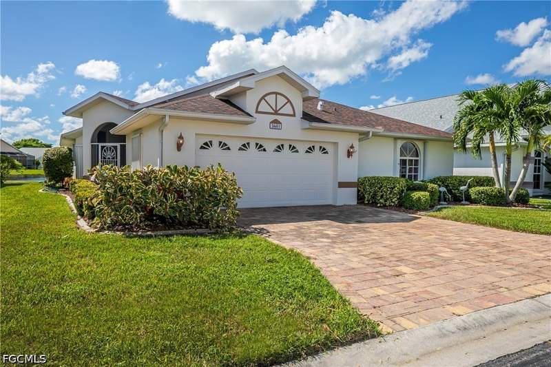 2 bedroom SingleFamilyResidence at 3601 Sabal Springs Blvd, Sabal Springs Golf And Racquet Club, North Fort Myers — photo 2