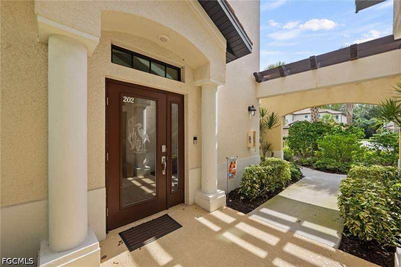 3 bedroom Condominium at 10524 Casella Way 202, Casella, Fort Myers — photo 3