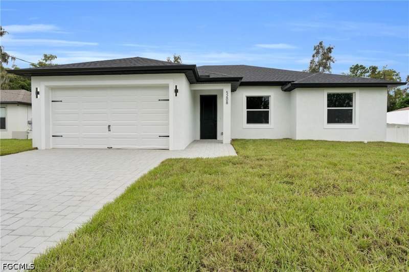 4 bedroom SingleFamilyResidence at 5208 Barth St, Lehigh Acres, Lehigh Acres — photo 4