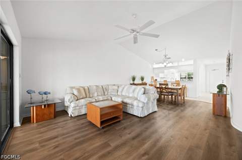 4230 SE 20th Pl 307, Cape Coral FL - photo 6 of 50
