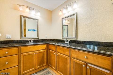 2240 SE 27th Ter, Cape Coral FL - photo 17 of 65