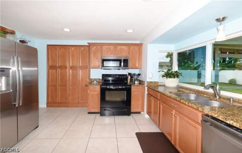 3820 SE 10th Pl, Cape Coral FL - photo 12 of 42
