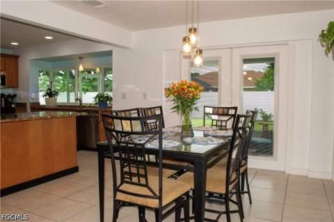 3820 SE 10th Pl, Cape Coral FL - photo 9 of 42