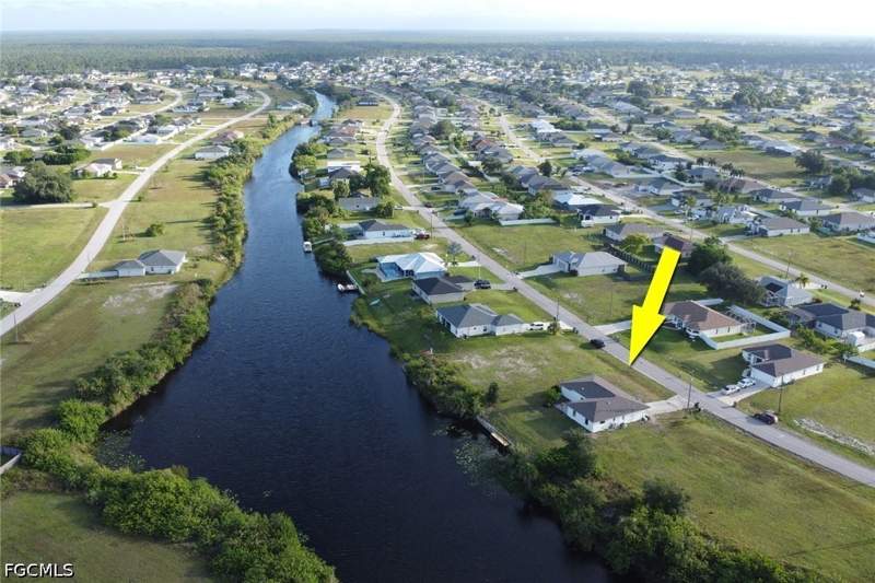 3 bedroom SingleFamilyResidence at 2612 NW 4th Pl, Cape Coral, Cape Coral — photo 2