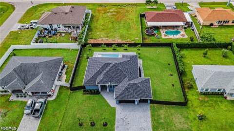 338 NE 24th Ter, Cape Coral FL - photo 7 of 54