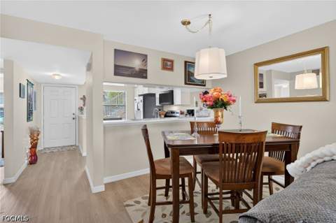 5735 Foxlake Dr 2, North Fort Myers FL - photo 12 of 40