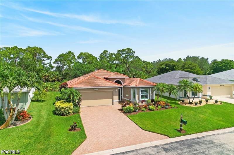 2 bedroom SingleFamilyResidence at 14066 Castle Hill Way, Heritage Cove II, Fort Myers — photo 2