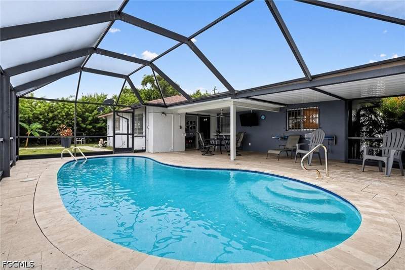 4 bedroom SingleFamilyResidence at 2407 NW 41st Ave, Cape Coral, Cape Coral — photo 4