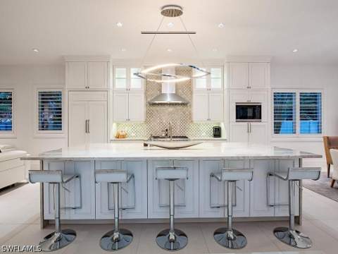 501 2nd Ave N, Naples FL - photo 6 of 39