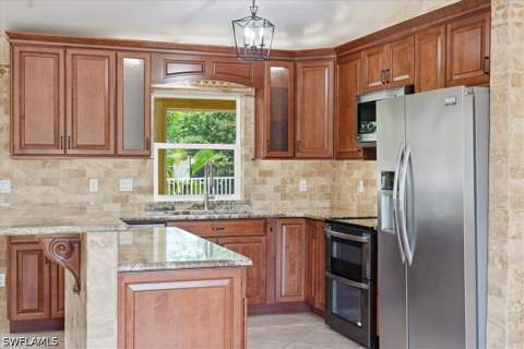 18343 Hawthorne Rd, Fort Myers FL - photo 19 of 42