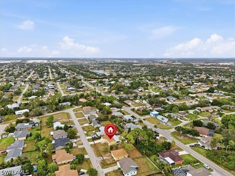 3 bedroom SingleFamilyResidence at 18343 Hawthorne Rd, San Carlos Park, Fort Myers — photo 2