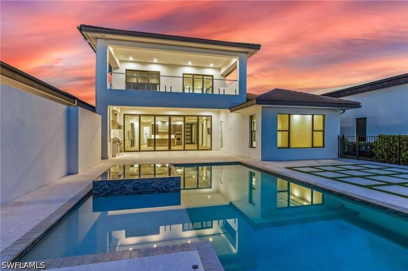 3 bedroom SingleFamilyResidence at 19044 Via Messina Way, Messina At Miromar Lakes, Miromar Lakes — photo 2