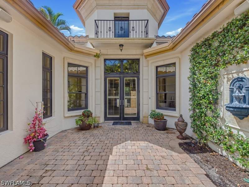 3 bedroom SingleFamilyResidence at 18051 Lagos Way, Villalago, Naples — photo 2